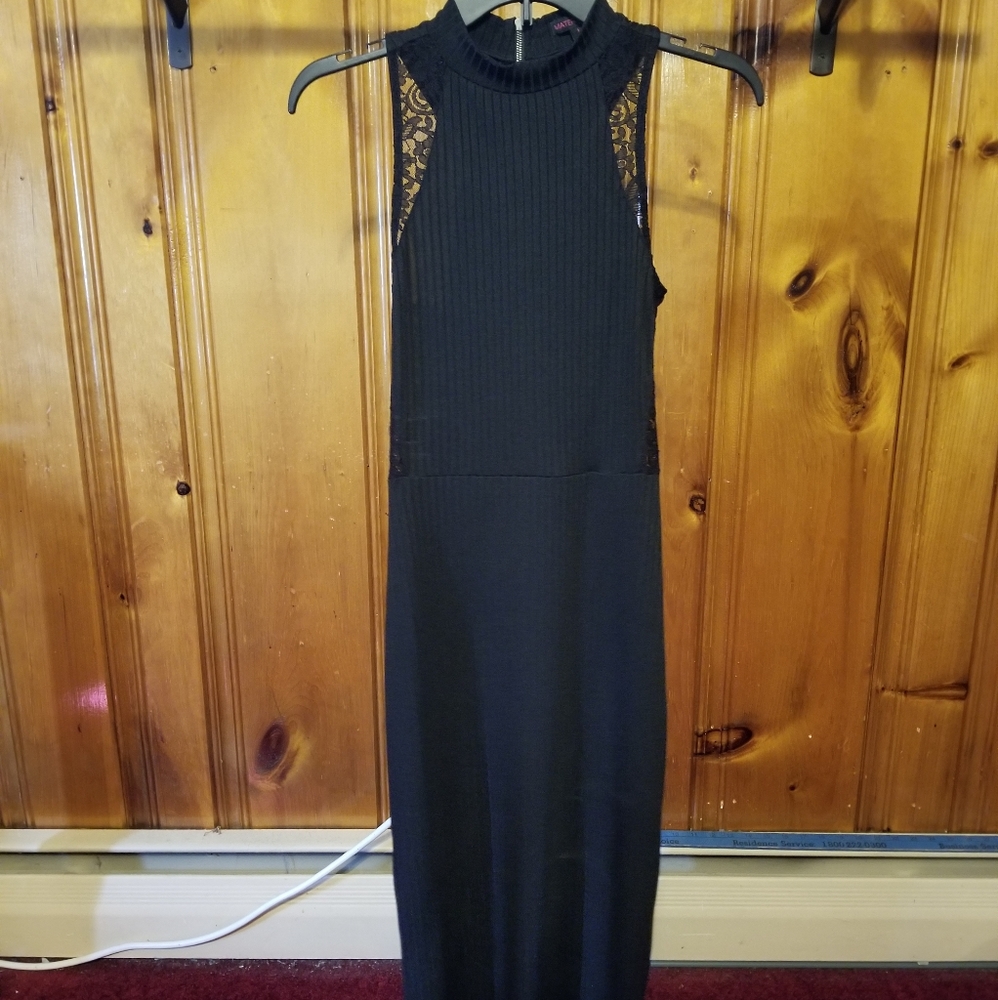 Material Girl Size M Juniors